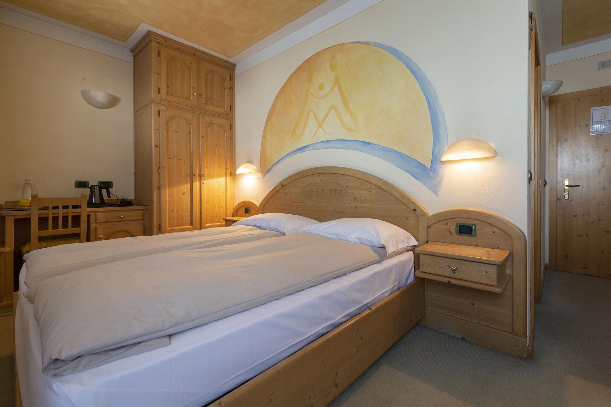Hotel "La Suisse" Livigno Exteriör bild