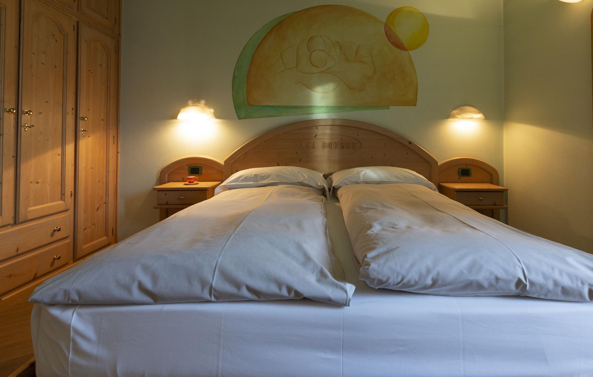 Hotel "La Suisse" Livigno Exteriör bild
